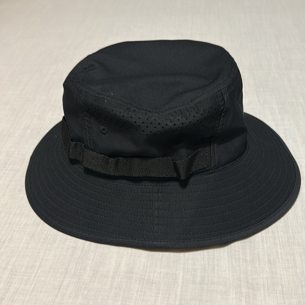 Adidas Black Bucket Hat - Picture 5 of 7